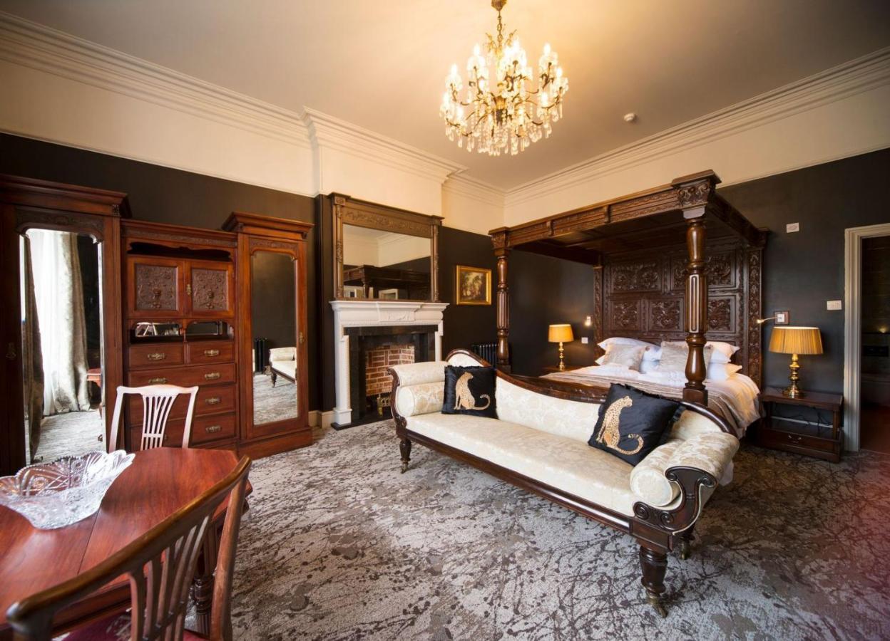 East Walls Hotel Chichester Zimmer foto