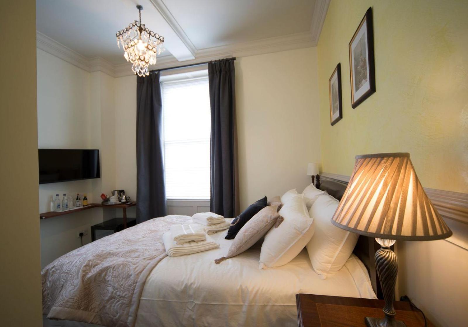 East Walls Hotel Chichester Zimmer foto