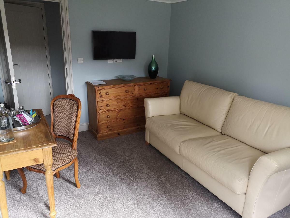 East Walls Hotel Chichester Zimmer foto