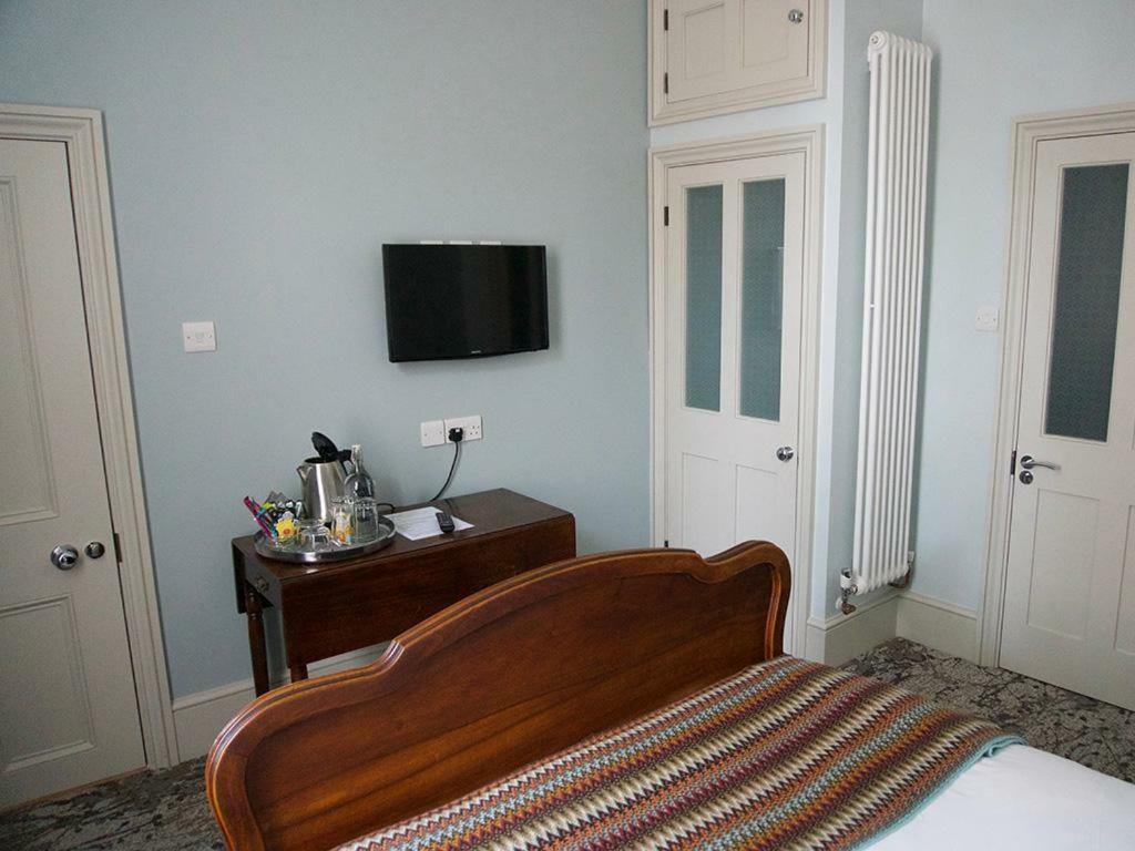 East Walls Hotel Chichester Zimmer foto