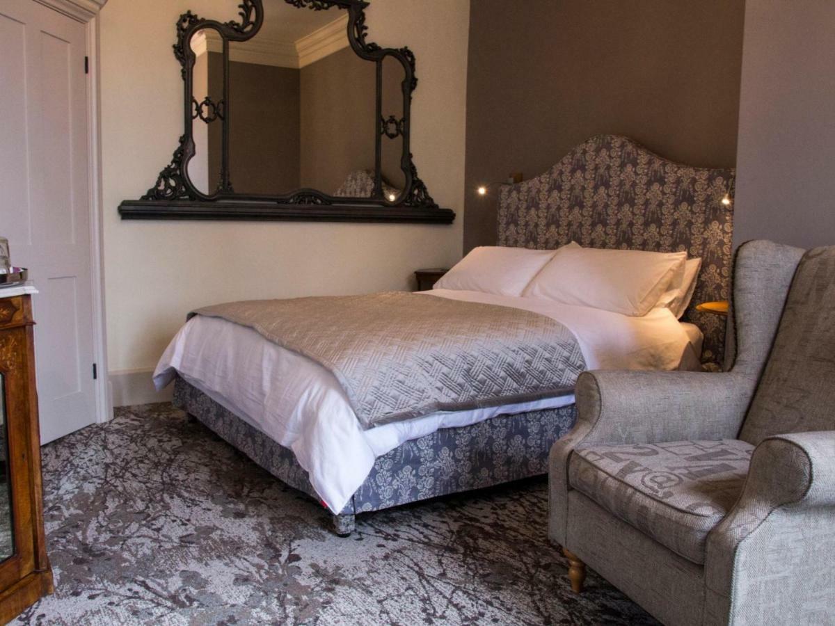 East Walls Hotel Chichester Zimmer foto