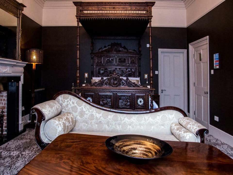 East Walls Hotel Chichester Zimmer foto